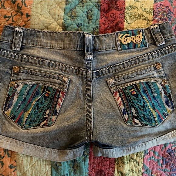 COOGI Authentic Australian Embroidered Jean Shorts - Picture 4 of 7